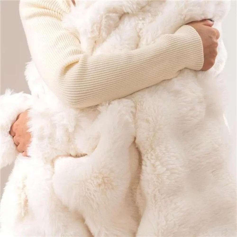 NEW West Elm Boho Ivory Faux Rabbit Fur Plush Throw Blanket Bedding - 50